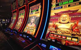kyatslot ငွေထုတ် Wave Money KBZPay AYA Pay ဖြင့် MMK ငွေထုတ်ယူနေသည့် မြန်မာ ကစားသမား မြင်ကွင်း